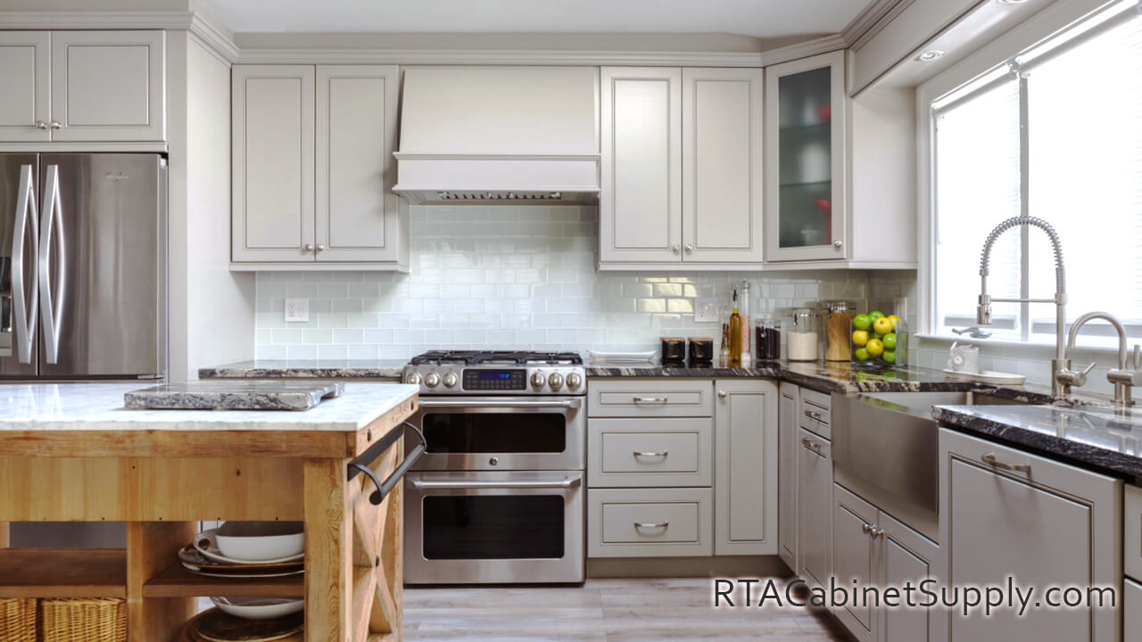 Aspen Grey kitchen full view.