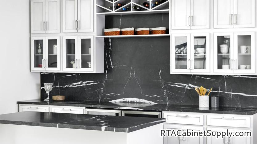 Avalon Frost kitchen full view with an island.