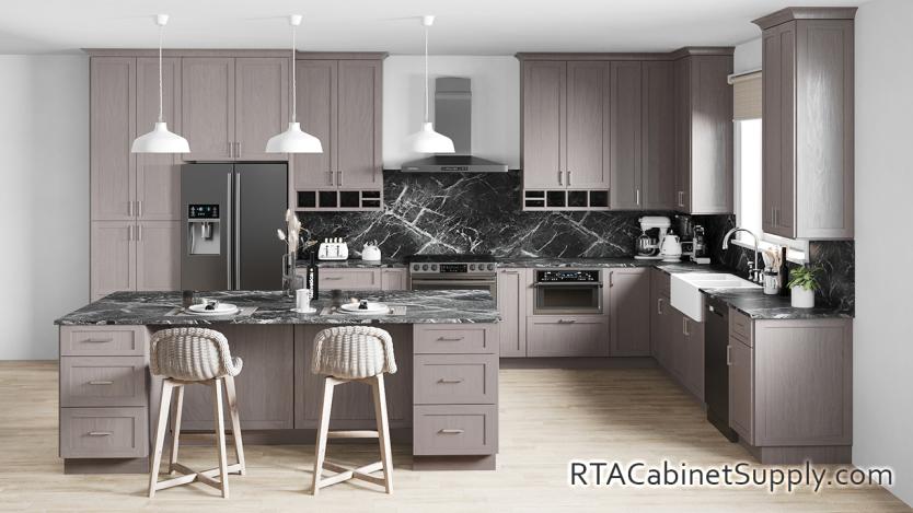 Chatham Horizon kitchen full view with an island.