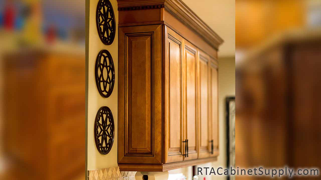 Kingston Maple kitchen angle view with a wall cabinet.